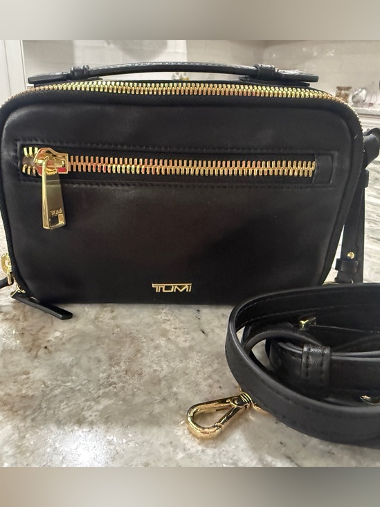 Tumi Handbags - TUMI Voyageur Marcie Black Leather Crossbody Bag Gold Hardware